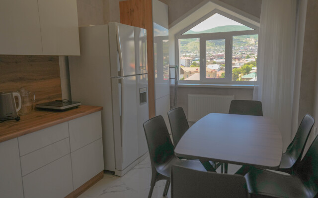 Apartment Height