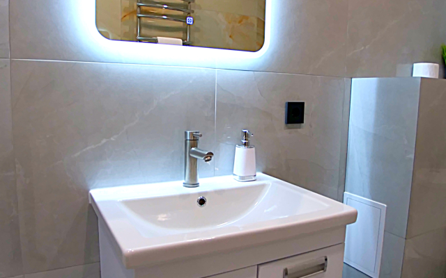 3 Na 2Oy Lezhnevskoy Ulitse 18 Apartments