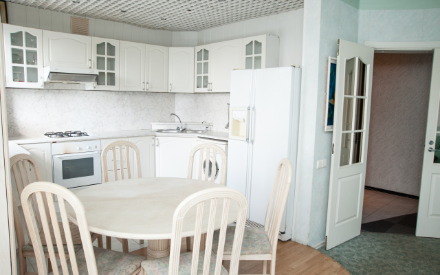 Апартаменты у площади Горького