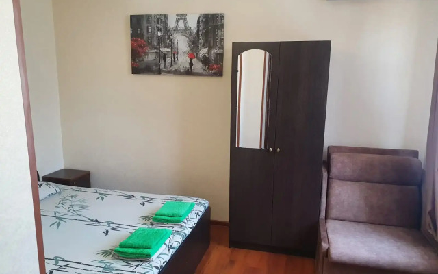 Sverdlova 37 Guest house