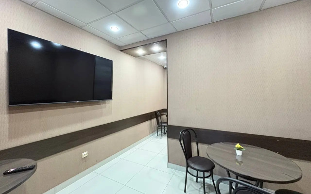 Отель Айхал