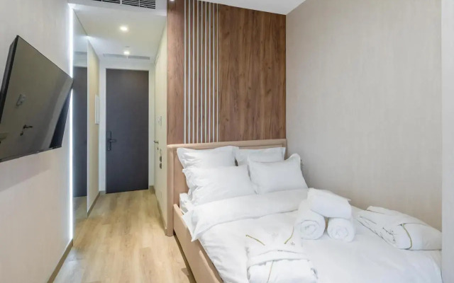 S Vidom Na Gorod I Reku 54-5 Apartment