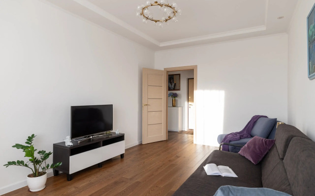 Dvukhkomnatnaya Do 5 Chelovek Flat