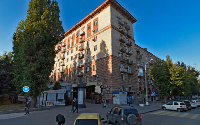 Apartments on Alleya Geroev