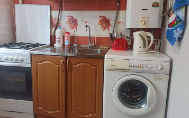 Квартира на 1-й Полевой 35