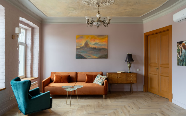 Апартаменты с петербургской атмосферой около метро Петроградская