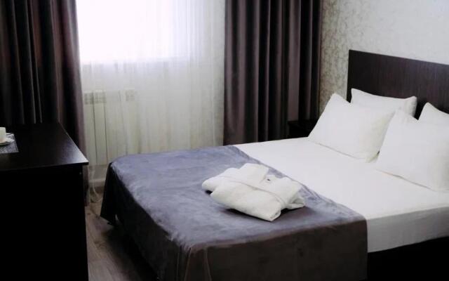 Rush Atyrau Hotel