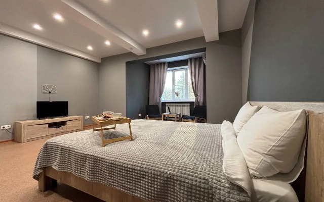 Uyutnaya Dlya Otdykha I Delovykh Poyezdok Flat