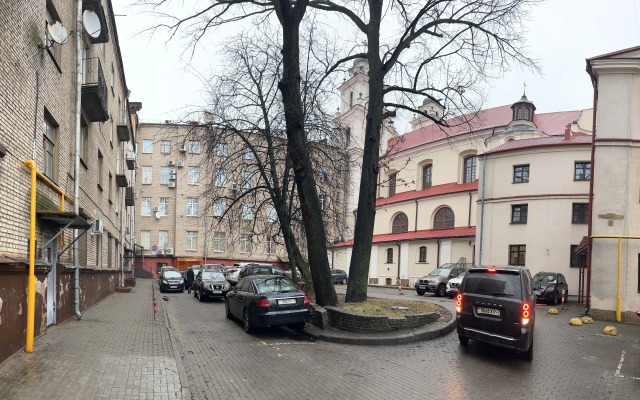 Roskoshnaya dvukhkomnatnaya v serdtse goroda Flat