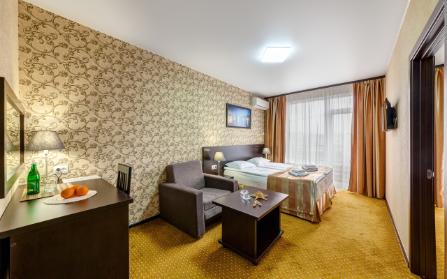 More Hotel