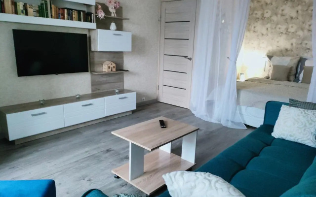 Квартира Cozy and bright apartment