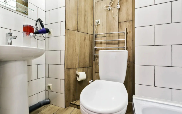 3 Revolyutsionnyij prospekt 25/12 Flat