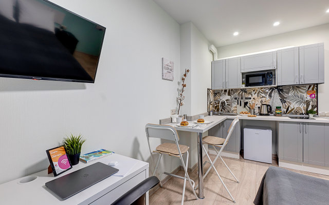 Апартаменты на Сергея Есенина 10