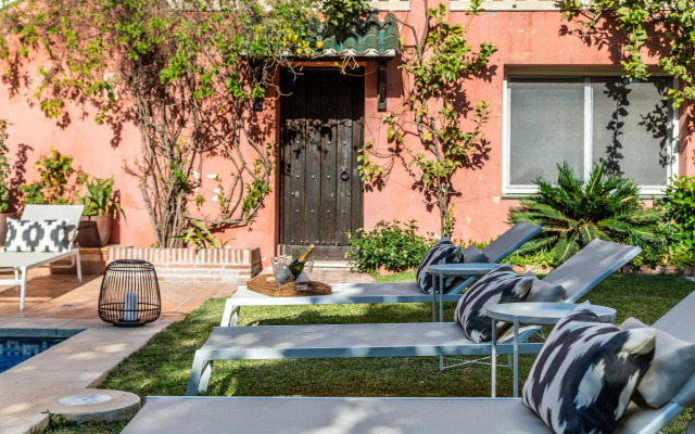 All About Villa Las Adelfas