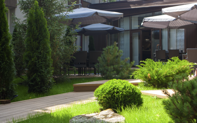 ELOVOE  Scandinavian Park-Hotel