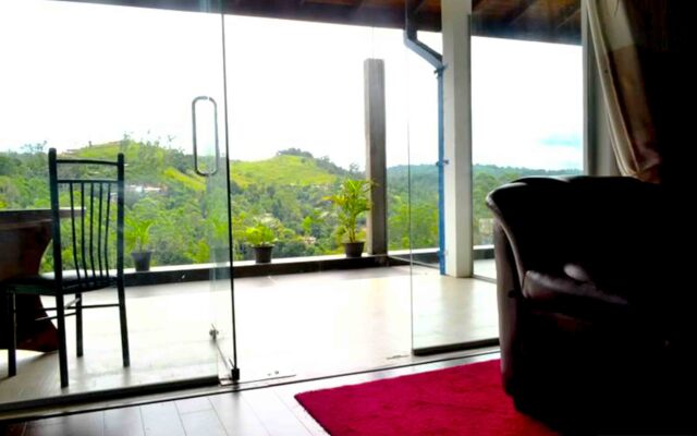 Yoho Thushara Hotel Welimada