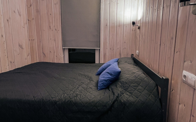 Частный дом  Belov House  с панорамным остеклением у леса