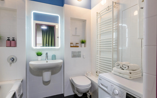 Dizaynerskaya Studiya Na Beregu Reki Flat