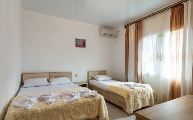 Nikoletta Hotel