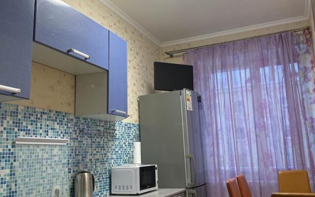 Апартаменты на Богдана Хмельницкого 10