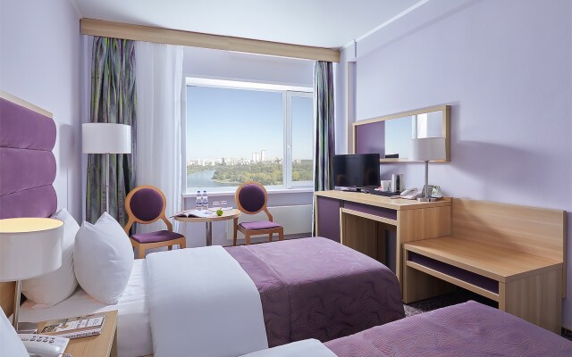 Aristokrat Oficial'nyj partnyor Otelya «Del'ta» Izmajlovo Hotel