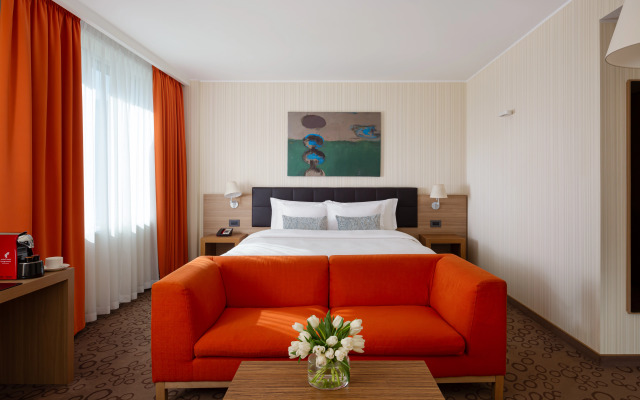 Domina Novosibirsk Hotel