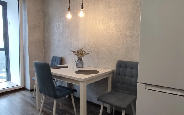 Komfortnaya U Korolevskikh Vorot Flat