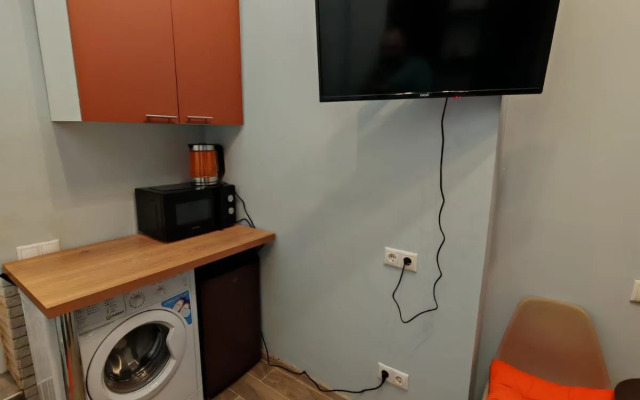 Апартаменты Недорогая студия в центре