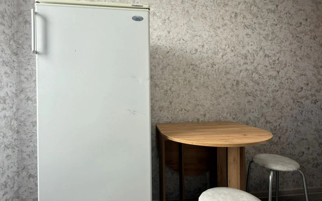 1-Komnatnaya Na Bulvare Tekstilschikov 10 Flat