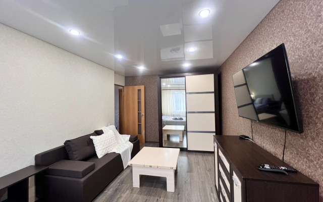 Апартаменты 51 Возле ТЦ Мурманск Молл Мурманска Тепло Севера на Зеленой, 78