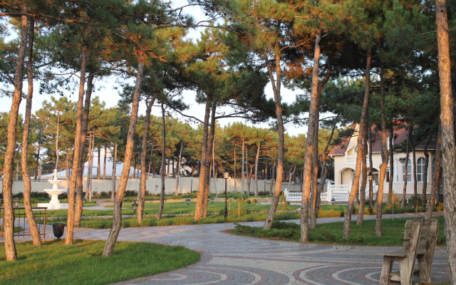 Отель Alma Park Resort