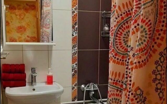 V Tsentre Goroda Flat