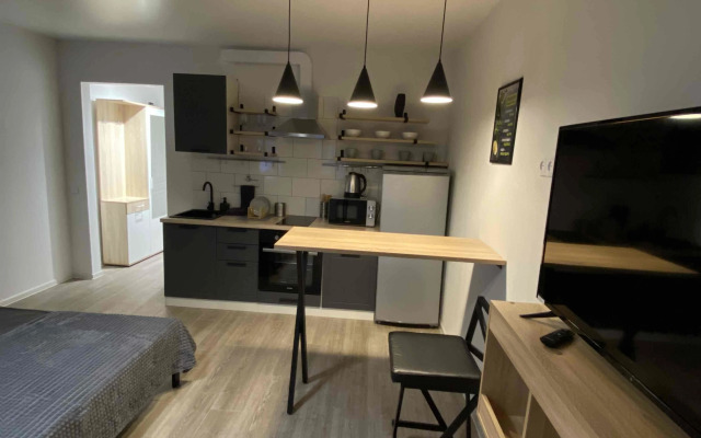 Квартира Хрустальная 44/3