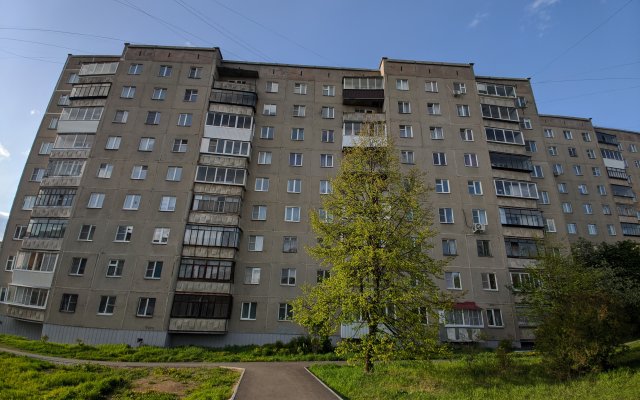 Apart Miass Na Zhukovskogo 12 Apartments