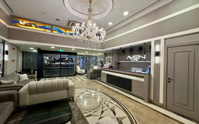 Aven Hotel