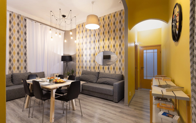 Квартира Город Рек на Невском проспекте 65