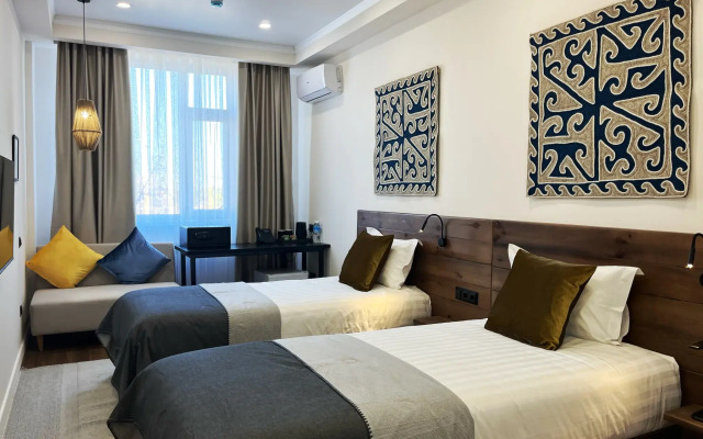 Akjola Hotel