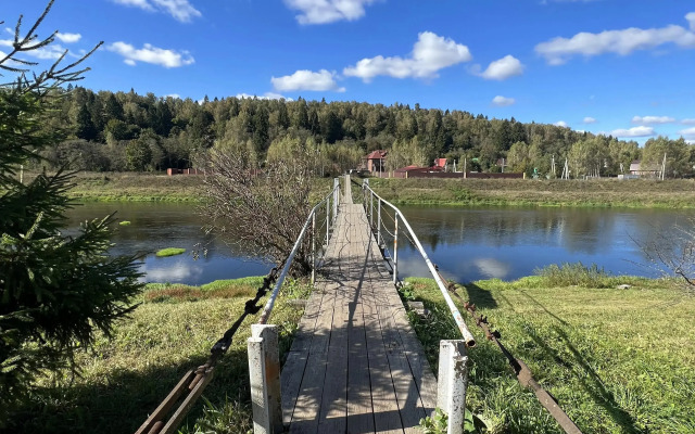 Veselye Gusi Glamping
