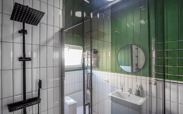 Barnhauz U Ozera Private house