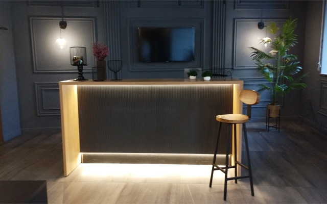 Отель Club Hotel Boston