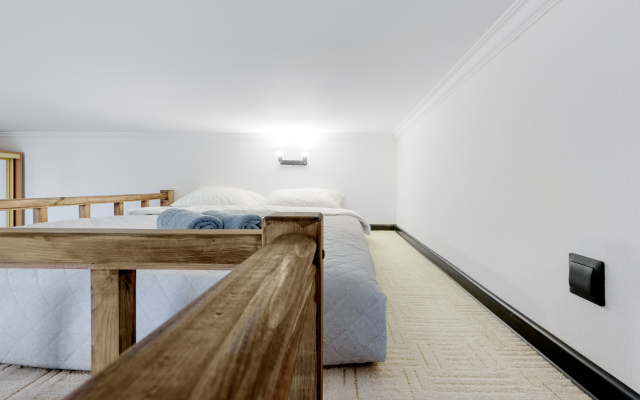 Dvukhurovnevye Apartamenty Na Bumazhnaya Dom 20 Apartments