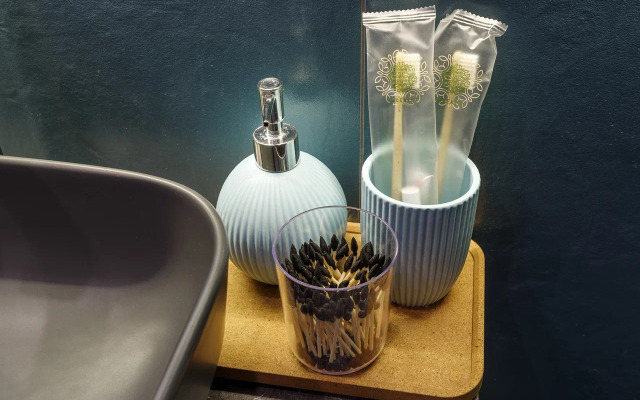 Апартаменты Видовые VEROM с выходом на набережную и парк Дельфин ЖК АTLANTIS