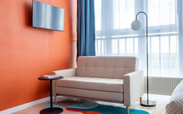 Квартира Яркая стильная студия Палитра