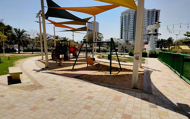 Ajman Family AIDEN Premium VIP Apart-hotel