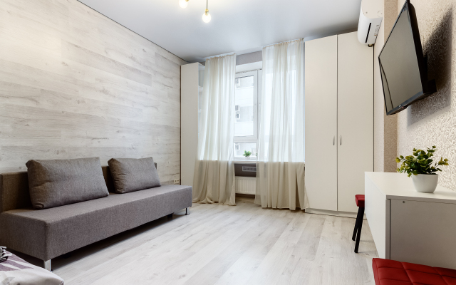Na Mechnikova Flat
