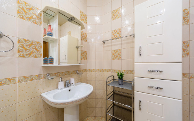 Na Ulitse Garifa Akhunova 10 Flat