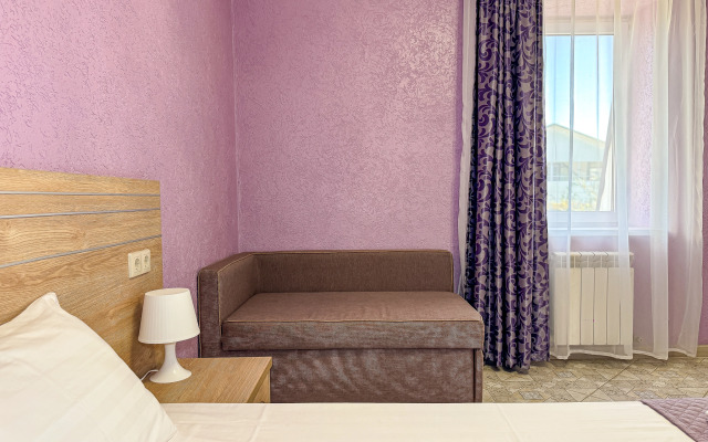 Nika Guest house