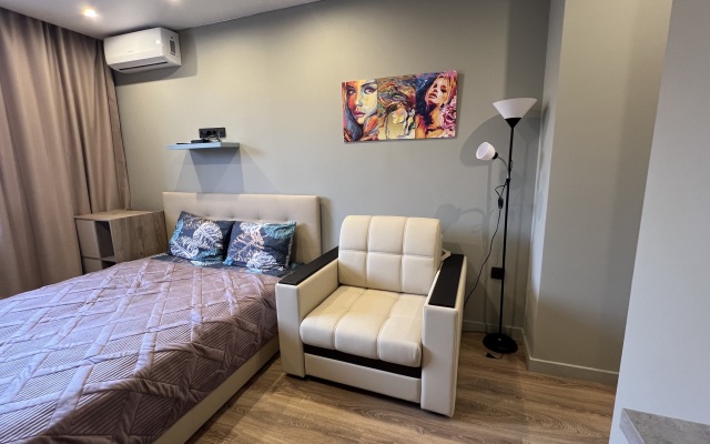 Luxury apart Sky Point Apartments