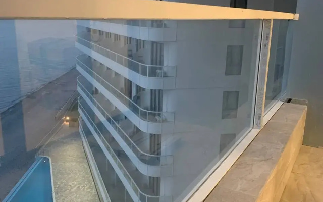 Apartamenty na plaze s vidom na more Bambo Bic Cihisdziri