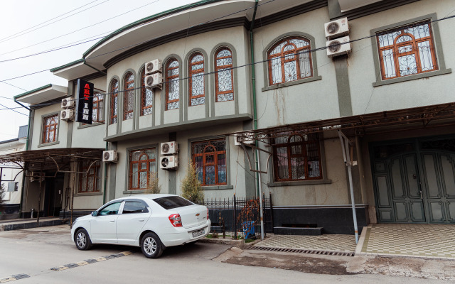 Art Inn Hotel